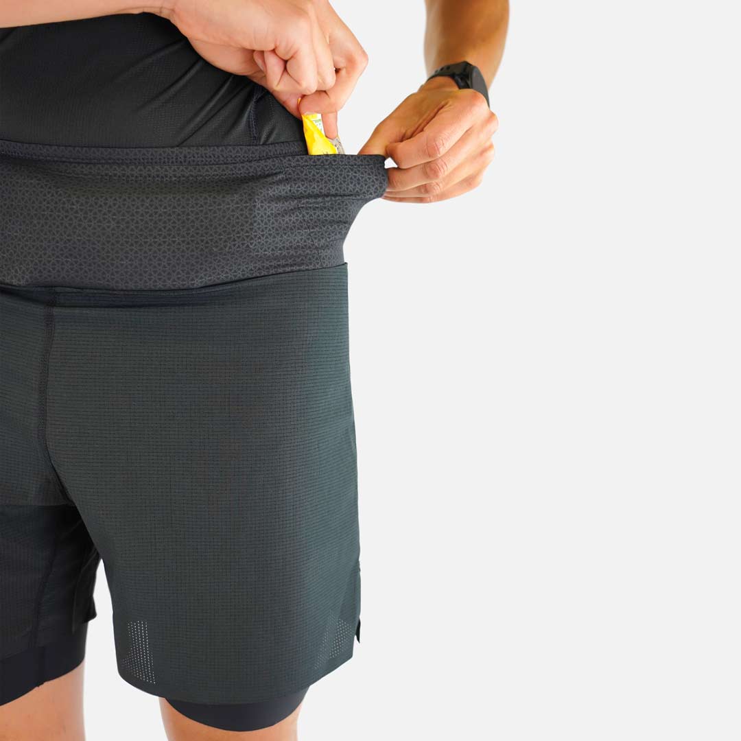 R-LIGHT 2en1 CON CINTURON INTEGRADO Pantalones cortos de trail para hombre