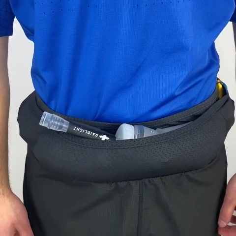 R-LIGHT 2en1 CON CINTURON INTEGRADO Pantalones cortos de trail para hombre